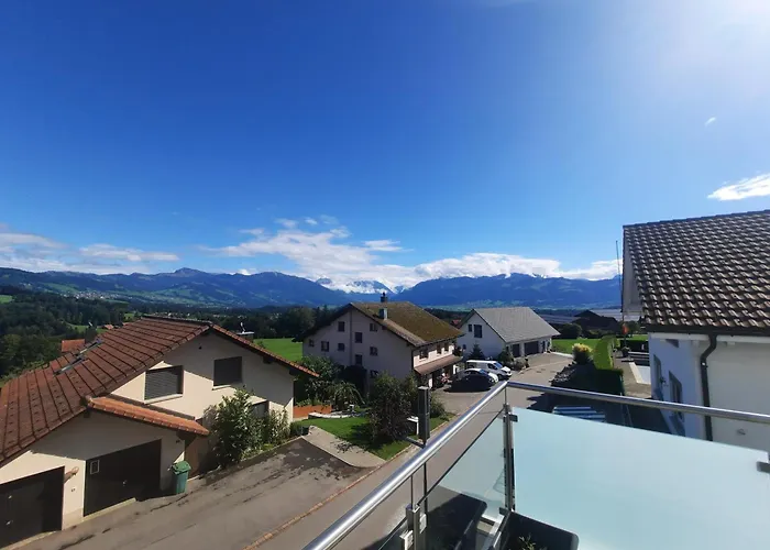 1, Haus Der Begegnung *