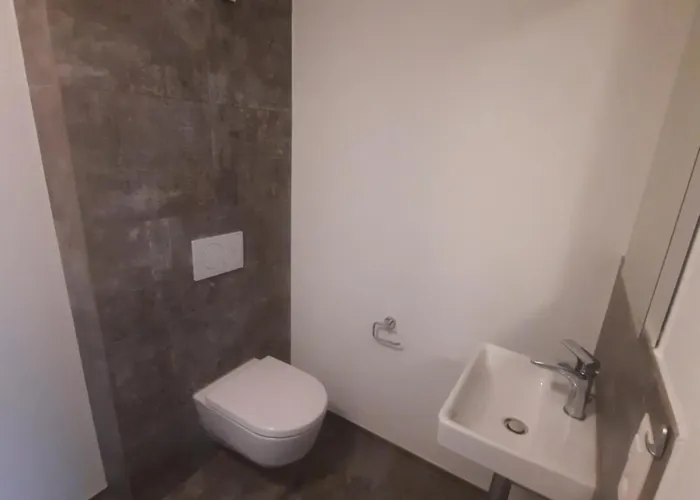 1, Haus Der Begegnung