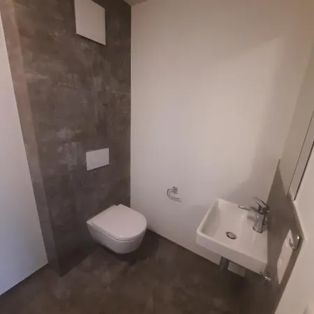 1, Haus Der Begegnung